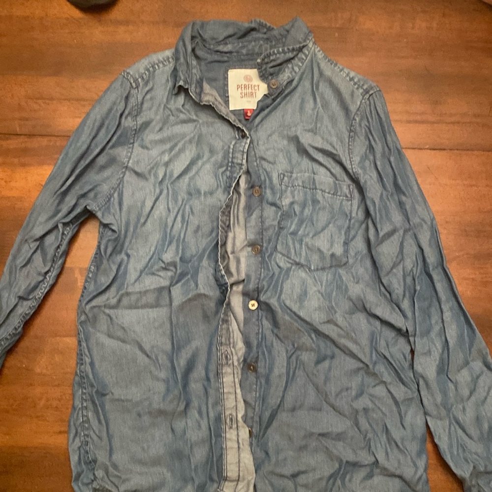 Women’s Denim Button-Down